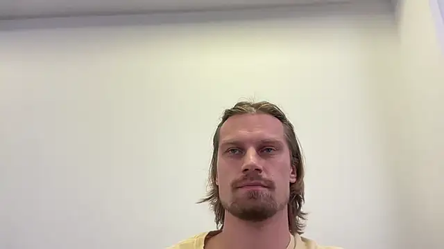 fmodel online show from November 2025 10:36:02 AM