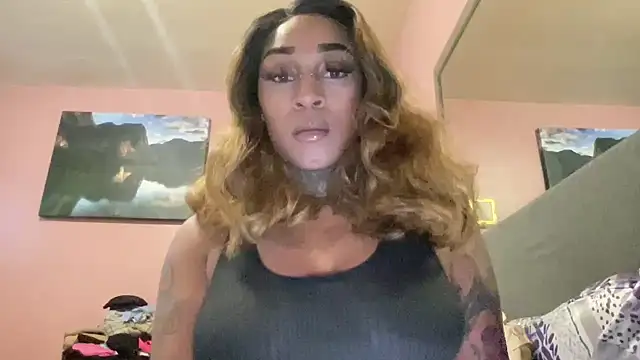 Snapshot of Creamesensation chatting on February 2025 02:29:02 AM Creamesensation online show from February 2025 02:29:02 AM