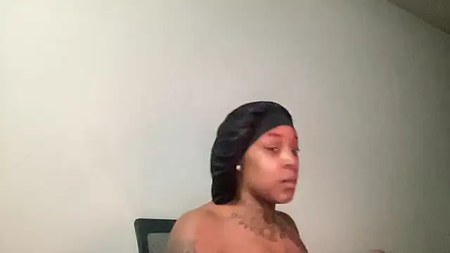 Snapshot of Creamesensation chatting on January 2026 04:59:01 AM Creamesensation online show from January 2026 04:59:01 AM