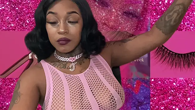 Snapshot of Creamesensation chatting on February 2026 01:12:01 AM Creamesensation online show from February 2026 01:12:01 AM