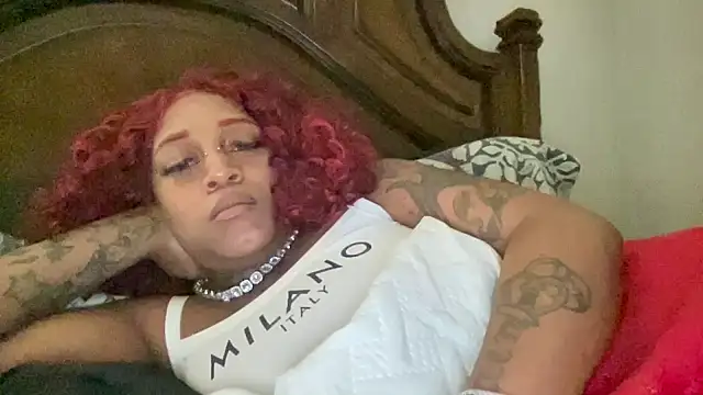 Snapshot of Creamesensation chatting on February 2026 03:29:02 AM Creamesensation online show from February 2026 03:29:02 AM