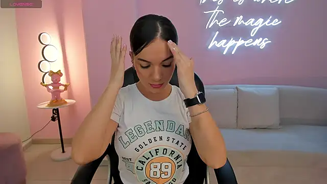 Snapshot of MorganHicks chatting on March 2025 07:20:02 PM MorganHicks online show from March 2025 07:20:02 PM