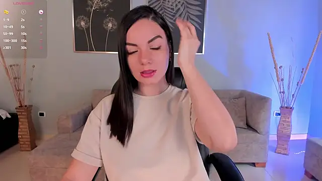 Snapshot of MorganHicks chatting on September 2025 12:18:01 PM MorganHicks online show from September 2025 12:18:01 PM