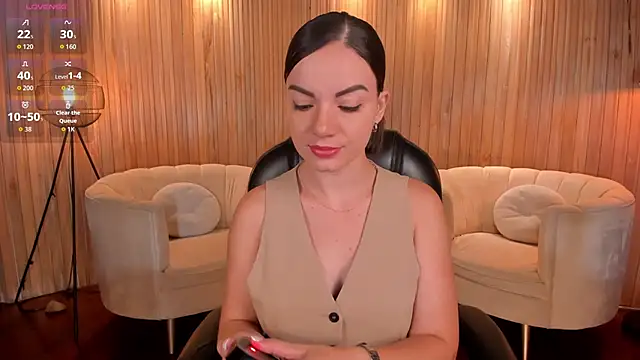 Snapshot of MorganHicks chatting on October 2025 05:35:01 PM MorganHicks online show from October 2025 05:35:01 PM