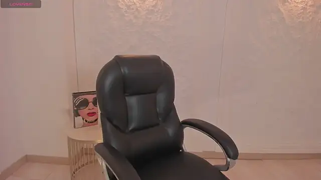 Snapshot of MorganHicks chatting on January 2026 08:00:01 PM MorganHicks online show from January 2026 08:00:01 PM