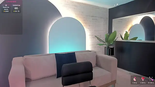 Snapshot of MorganHicks chatting on February 2026 01:17:01 PM MorganHicks online show from February 2026 01:17:01 PM