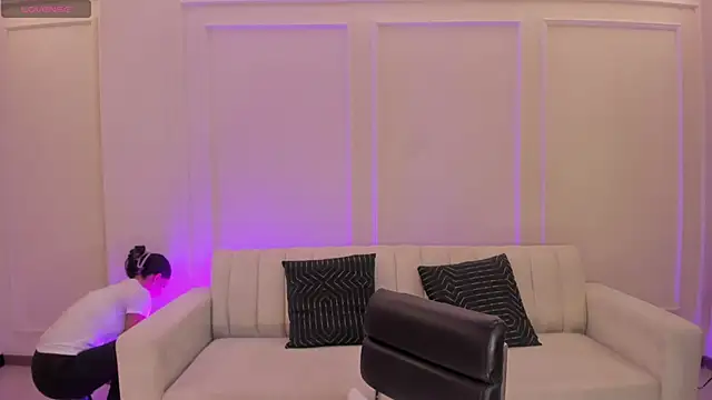 Snapshot of MorganHicks chatting on March 2026 07:31:01 PM MorganHicks online show from March 2026 07:31:01 PM