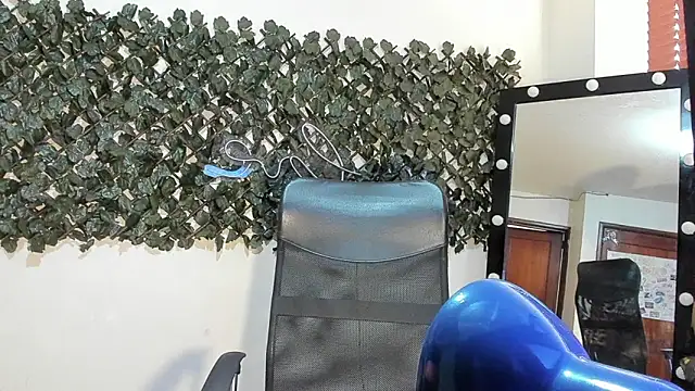 DestinyHills online show from May 2026 12:21:02 PM
