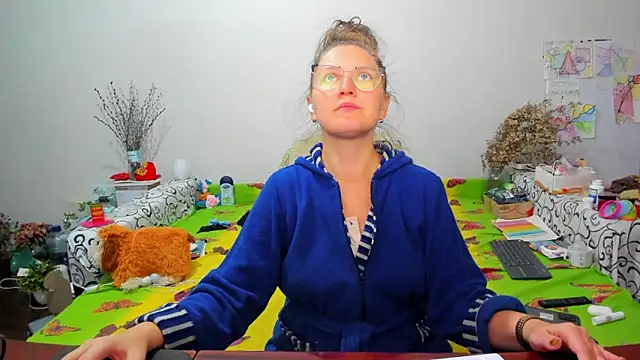 Snapshot of IamYourNarcotic chatting on December 2024 02:02:01 PM IamYourNarcotic online show from December 2024 02:02:01 PM