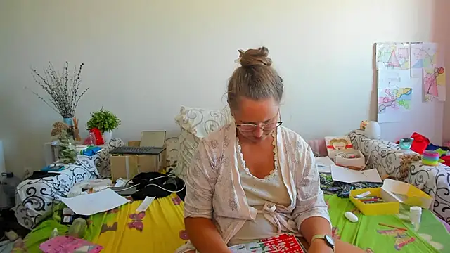 Snapshot of IamYourNarcotic chatting on September 2025 12:09:01 PM IamYourNarcotic online show from September 2025 12:09:01 PM