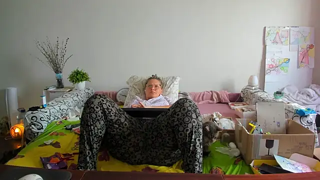 Snapshot of IamYourNarcotic chatting on October 2025 07:27:01 AM IamYourNarcotic online show from October 2025 07:27:01 AM