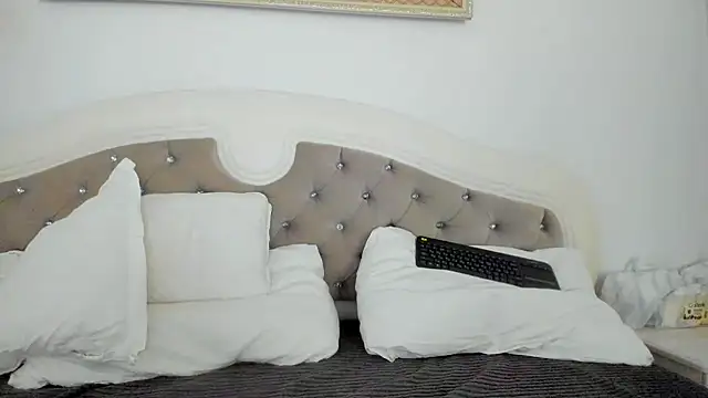 Snapshot of meryamvip chatting on November 2025 09:47:01 PM meryamvip online show from November 2025 09:47:01 PM