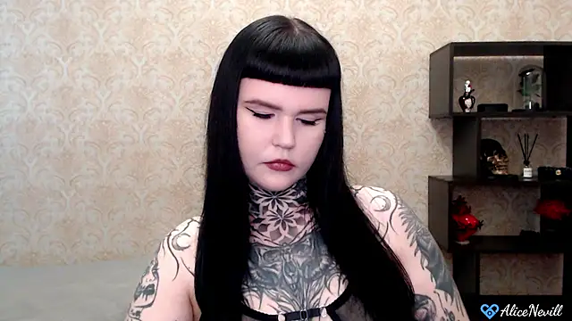 alicenevill online show from July 2026 01:20:01 PM