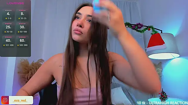 Snapshot of _Eva_Rose_ chatting on December 2024 02:23:02 PM Eva Rose online show from December 2024 02:23:02 PM