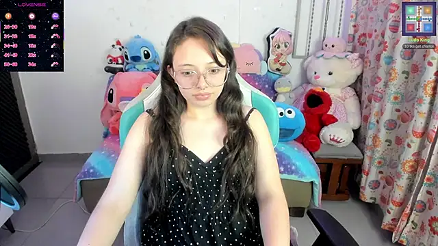 linda-schmidt online show from November 2025 01:59:02 AM