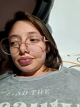 linda-schmidt online show from July 2026 03:37:01 AM