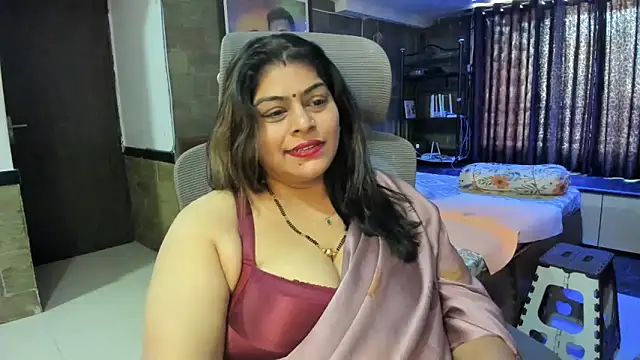 Snapshot of tarivishu23 chatting on February 2025 06:09:01 AM tarivishu23 online show from February 2025 06:09:01 AM