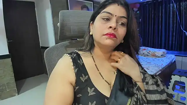 Snapshot of tarivishu23 chatting on February 2025 01:44:02 AM tarivishu23 online show from February 2025 01:44:02 AM