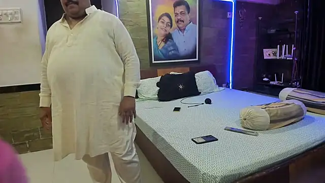 Snapshot of tarivishu23 chatting on October 2025 03:24:02 PM tarivishu23 online show from October 2025 03:24:02 PM