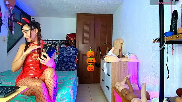 Snapshot of deepthroatlatina chatting on October 2025 03:04:01 AM deepthroatlatina online show from October 2025 03:04:01 AM