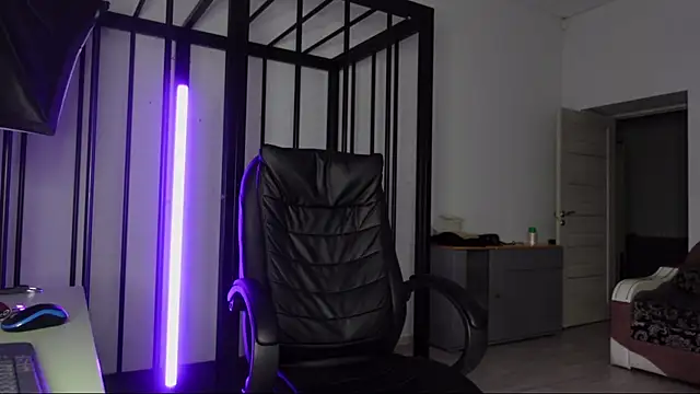 Snapshot of Tommy_Burnz chatting on March 2025 02:38:02 AM Tommy Burnz online show from March 2025 02:38:02 AM