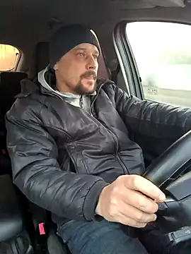 DanielOhCool online show from February 2025 02:52:02 PM