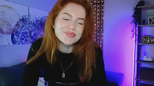 Snapshot of GingerArin chatting on January 2025 03:52:02 PM GingerArin online show from January 2025 03:52:02 PM