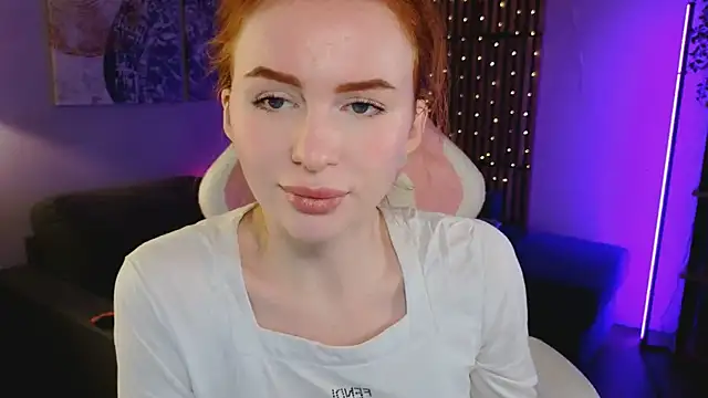 Snapshot of GingerArin chatting on January 2025 11:35:01 AM GingerArin online show from January 2025 11:35:01 AM