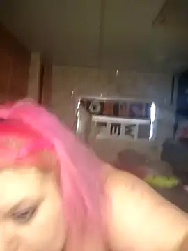 Snapshot of PinkyMarie0729 chatting on February 2025 08:46:01 PM PinkyMarie0729 online show from February 2025 08:46:01 PM