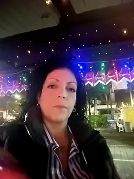 Snapshot of mijal_queen chatting on February 2025 04:39:02 AM mijal queen online show from February 2025 04:39:02 AM