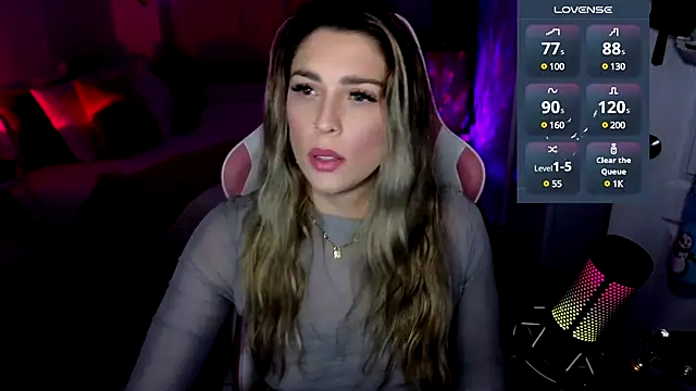 Snapshot of queenxlexy chatting on December 2024 07:36:01 PM queenxlexy online show from December 2024 07:36:01 PM