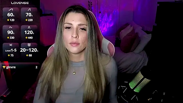 Snapshot of queenxlexy chatting on January 2025 11:47:01 PM queenxlexy online show from January 2025 11:47:01 PM