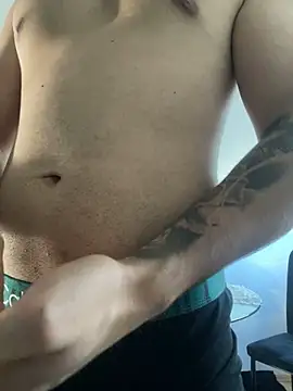 Snapshot of bestofsex99 chatting on January 2025 08:57:02 AM bestofsex99 online show from January 2025 08:57:02 AM