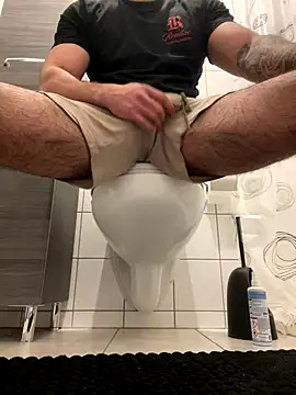 Snapshot of bestofsex99 chatting on January 2026 01:24:02 PM bestofsex99 online show from January 2026 01:24:02 PM