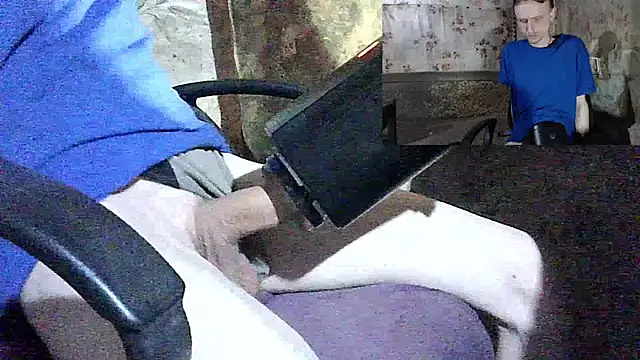 Babi Kisi online show from March 2025 01:39:02 PM