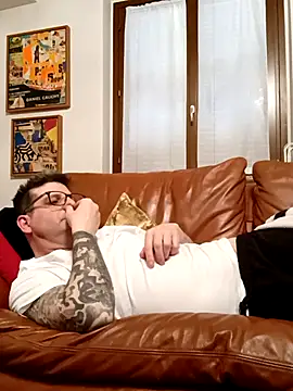 dario84rozz online show from April 2026 03:10:02 PM