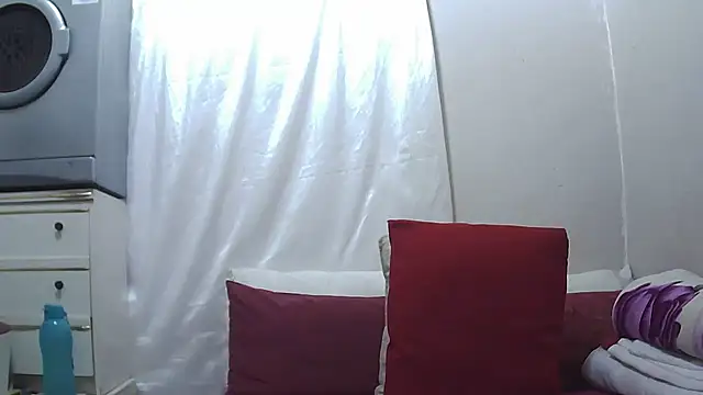 Delicioussexy online show from March 2025 05:14:01 AM