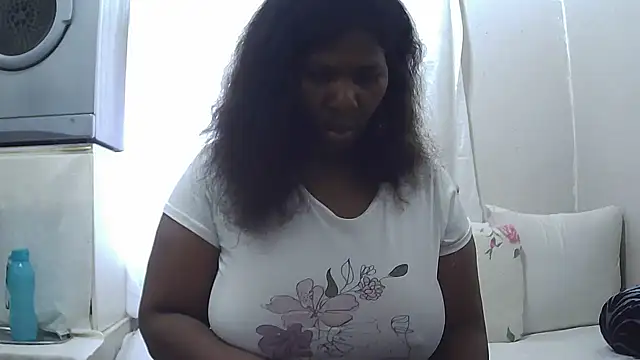 Delicioussexy online show from October 2025 05:05:02 AM