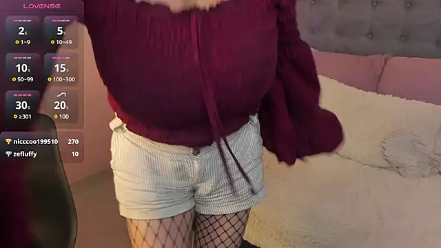  Abril W online show from January 2025 02:04:02 AM