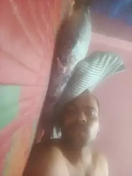 Snapshot of Vickyrajput009 chatting on January 2025 10:43:02 AM Vickyrajput009 online show from January 2025 10:43:02 AM