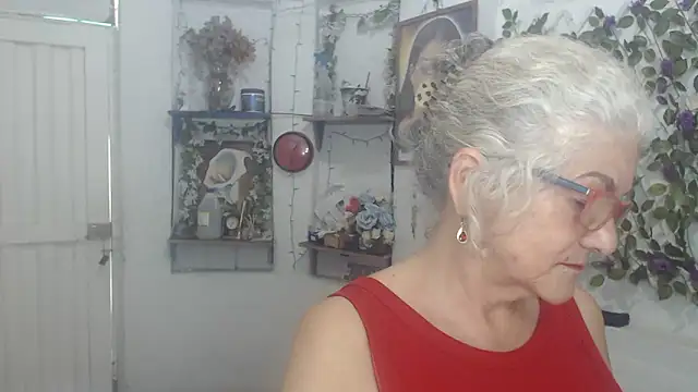 FunnyGrandma online show from March 2026 05:15:01 PM