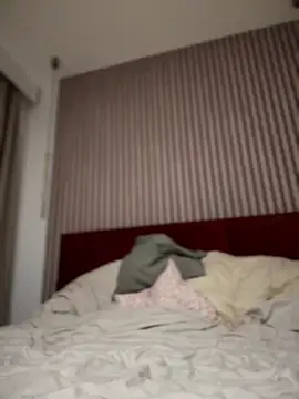 Snapshot of The_Snowwhitee chatting on March 2025 07:56:01 PM The Snowwhitee online show from March 2025 07:56:01 PM