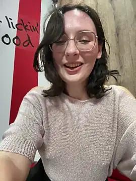 Snapshot of The_Snowwhitee chatting on March 2026 06:36:01 PM The Snowwhitee online show from March 2026 06:36:01 PM