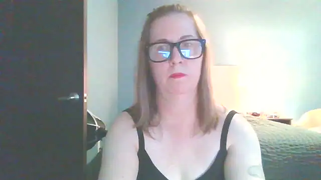 SweetandNaughty1 online show from December 2024 10:32:02 PM