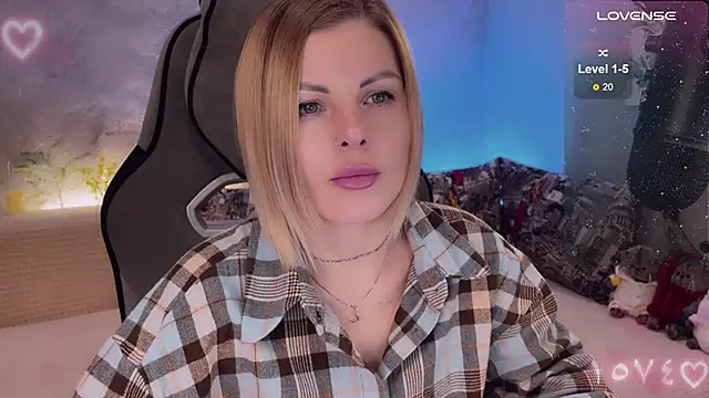 Your Sweet Lilu online show from December 2024 02:52:01 PM