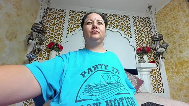 AleshaArabian online show from December 2025 05:34:02 AM