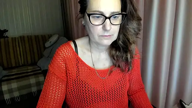 lauraoven online show from February 2026 07:45:01 AM