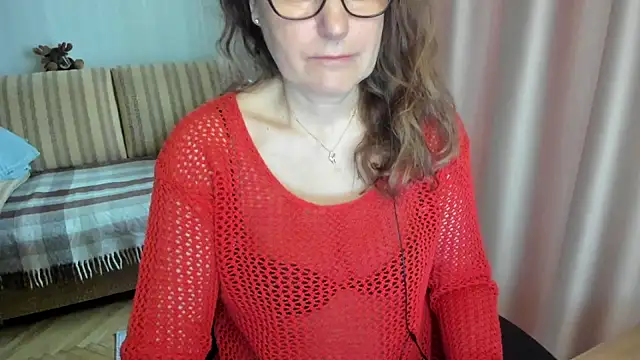 lauraoven online show from March 2026 07:03:02 AM