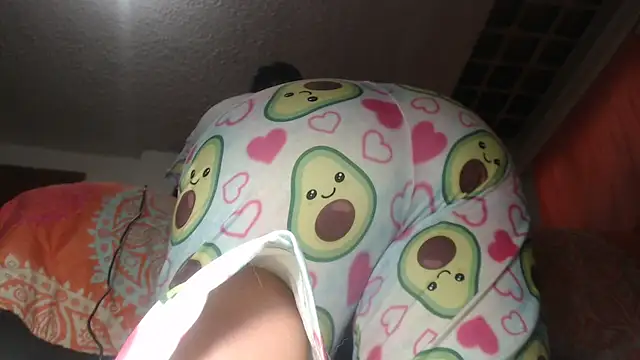 Snapshot of prettyangelsquirt chatting on January 2026 04:42:02 PM prettyangelsquirt online show from January 2026 04:42:02 PM