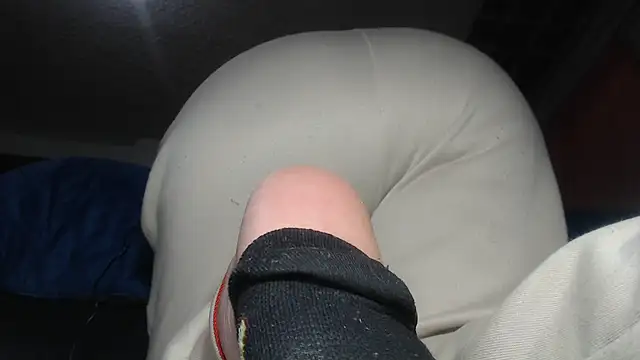 Snapshot of prettyangelsquirt chatting on February 2026 07:28:01 PM prettyangelsquirt online show from February 2026 07:28:01 PM